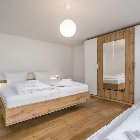 Ferienwohnung-storchennest Apartamento Vipperow