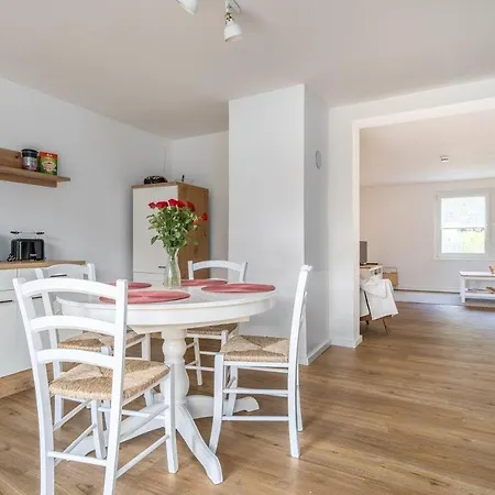 Ferienwohnung-storchennest Apartamento Vipperow